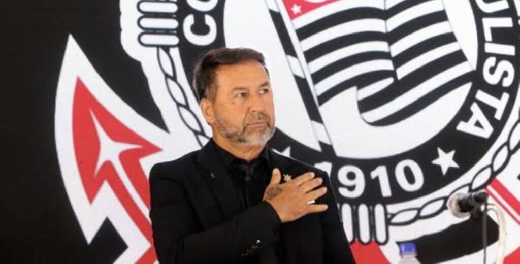 MP denuncia Augusto Melo e ex-dirigentes do Corinthians por fraudes de R$ 40 milhões