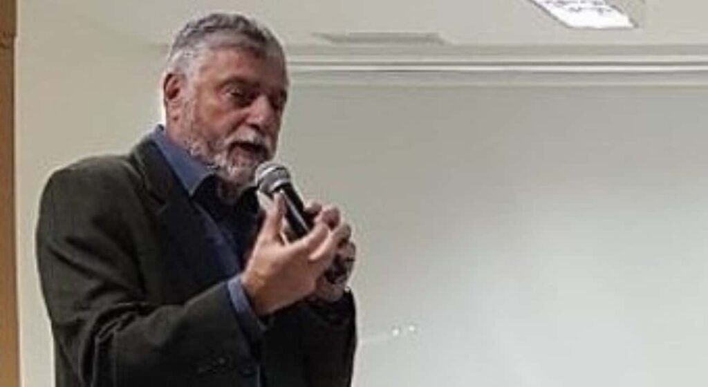 Flamengo demite Runco após polêmica com De La Cruz e crise no departamento médico
