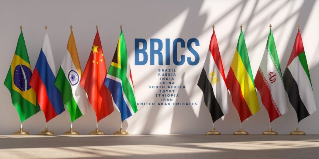 Novo sistema BRICS Pay promove transações em moedas locais