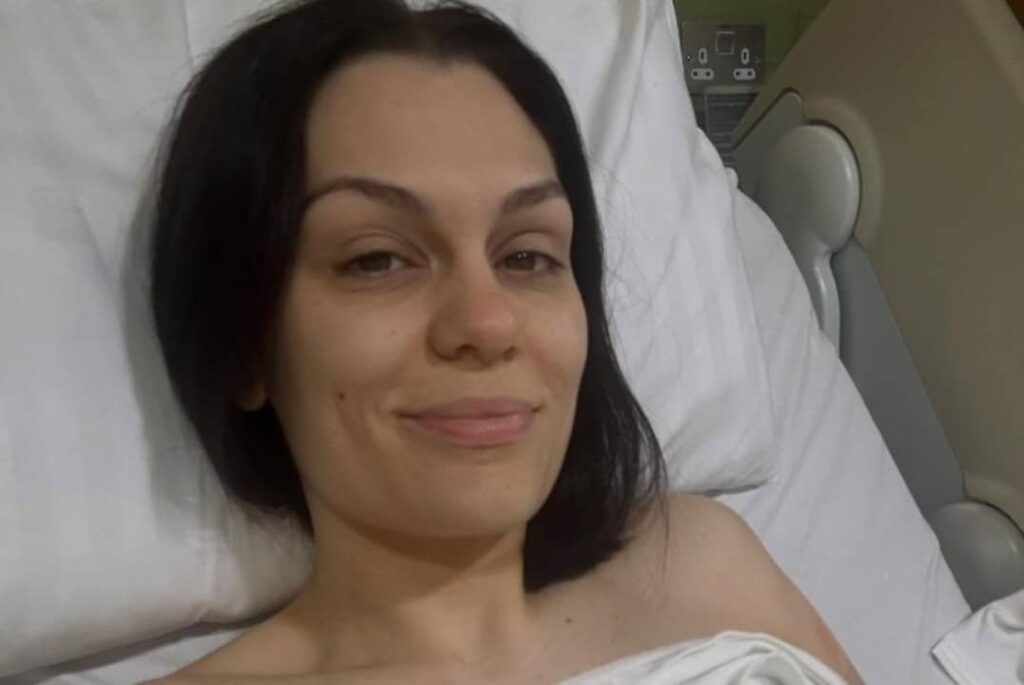 Jessie J enfrenta câncer de mama e reflete: “Se eu morrer, paradas não importam”