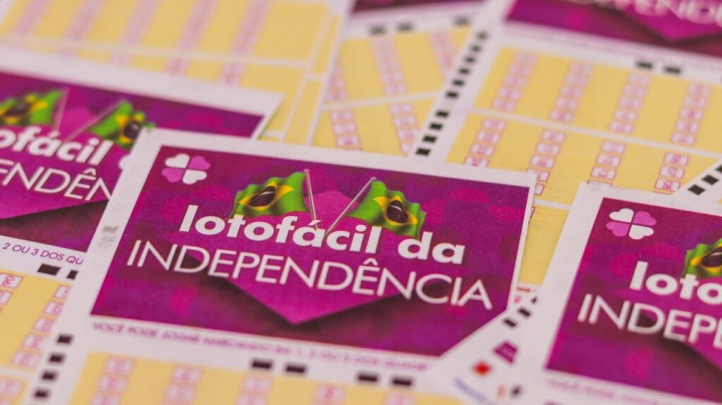 Lotofácil 3480: prêmio de R$ 220 milhões para o sorteio da Independência; veja como aumentar suas chances