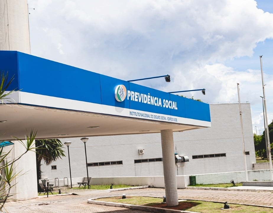 INSS inicia pagamentos de agosto 2025 para 40 milhões com novo calendário