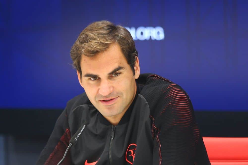 Roger Federer, ícone do tênis, é o novo bilionário do esporte com US$ 1,1 bilhão