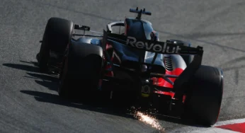 Russell Garante Pole Position Eletrizante na Áustria em Classificação Marcada por Imprevisto