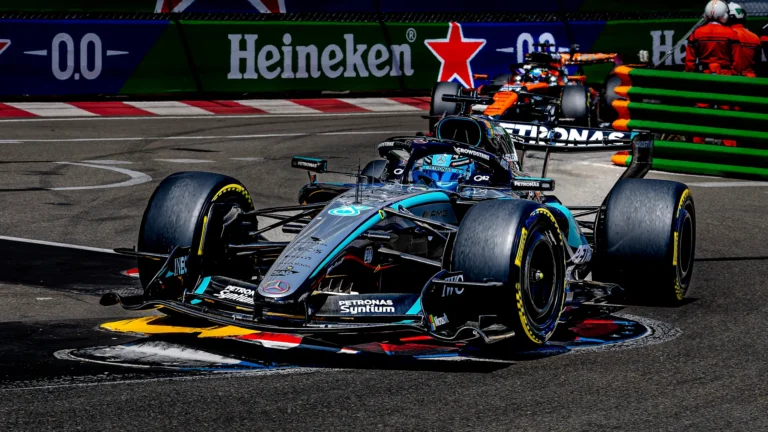 Mercedes retira pedido de revisão sobre penalidade de George Russell no GP de Mônaco de 2026