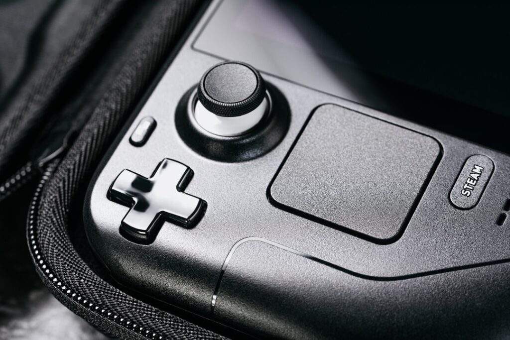 Demanda recorde pelo Steam Controller empurra entregas para 2027, anuncia Valve