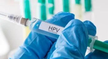 Imunização contra HPV atinge marco histórico e zera mortes por câncer de colo do útero em jovens na Inglaterra