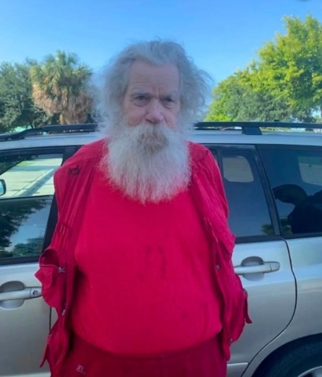 Idoso chamado Santa Claus foi preso nos EUA após marcar encontro com policial disfarçado de adolescente — Foto: Reprodução/Kenner Police Department