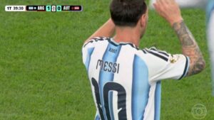 Messi supera Klose e se torna maior artilheiro da história das Copas do Mundo com 17 gols