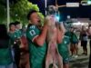 Cadela desaparecida h&aacute; um m&ecirc;s &eacute; reencontrada em meio &agrave; euforia de torcedores na Copa do Mundo