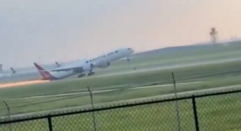 Incidente em Cincinnati: Boeing 777 da Kalitta Air sofre arrasto de cauda e arremete em pouso