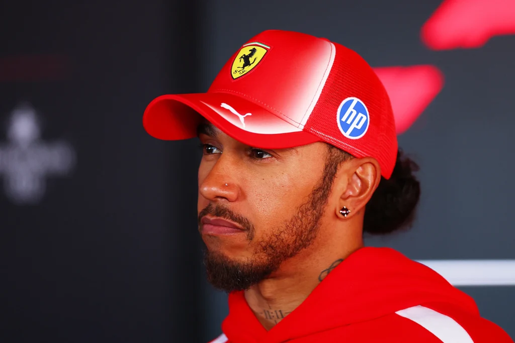 Hamilton sofre penalidade de três posições no grid do GP da Hungria após incidente na classificação