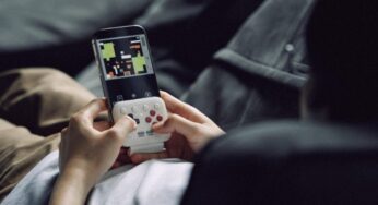 8BitDo lança FlipPad, controle dobrável que simula Game Boy em smartphones