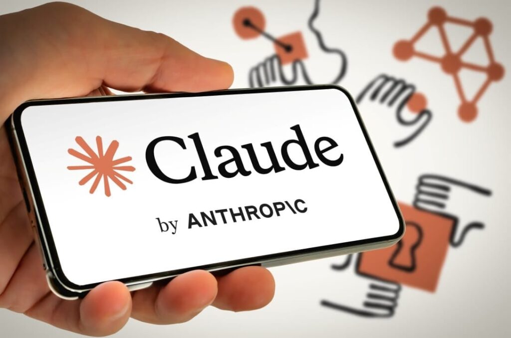Intelig&ecirc;ncia Artificial chinesa Kimi K3 gera controv&eacute;rsia ao se apresentar como rival Claude em intera&ccedil;&atilde;o
