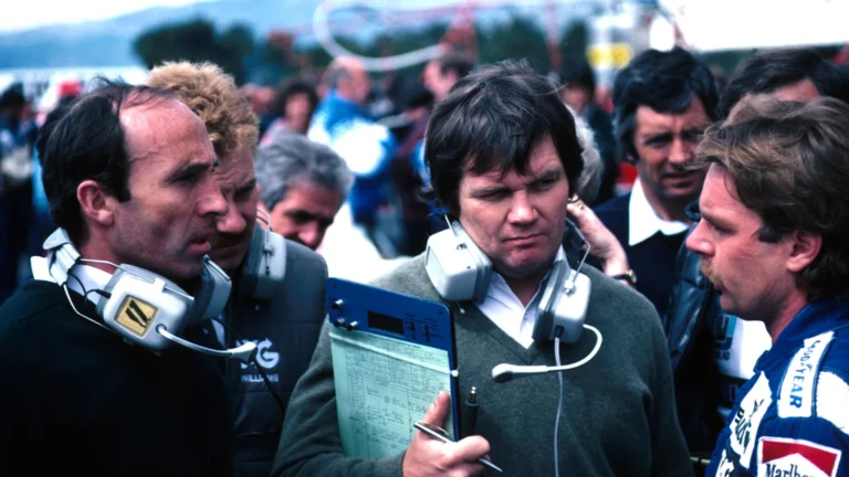 Retorno emocionante de Frank Williams ao paddock em 1986 marca capítulo heroico da Williams na F1