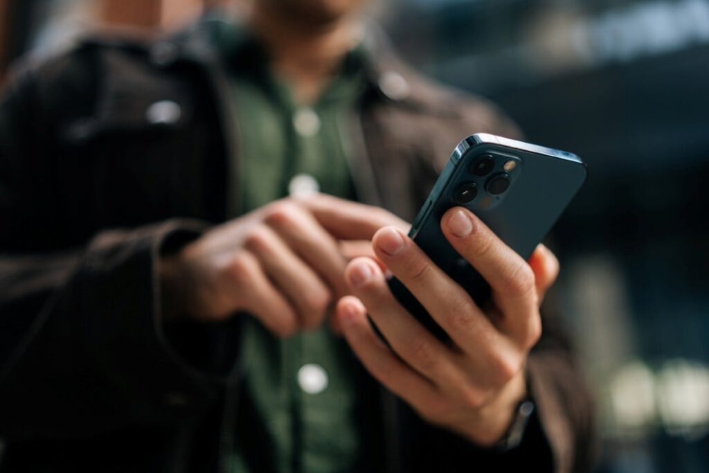 Brasil registra subtração de 95 celulares a cada hora, revela anuário de segurança pública