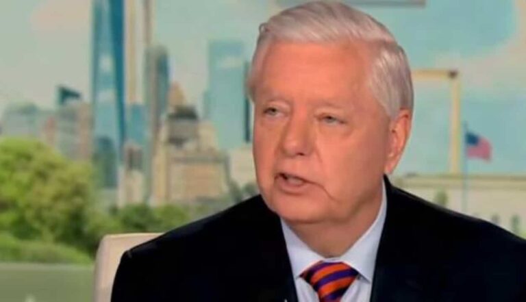 Senador Lindsey Graham, figura proeminente da política dos EUA e aliado de Trump, falece aos 71 anos