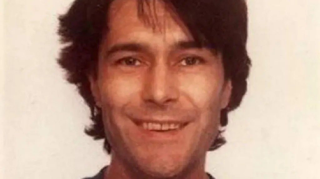 Russel Scozzi, que desapareceu em 2003 &mdash; Foto: South Wales Police