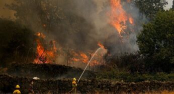 Hemisfério Norte Luta Contra Incêndios Devastadores e Calor Extremo Recorde