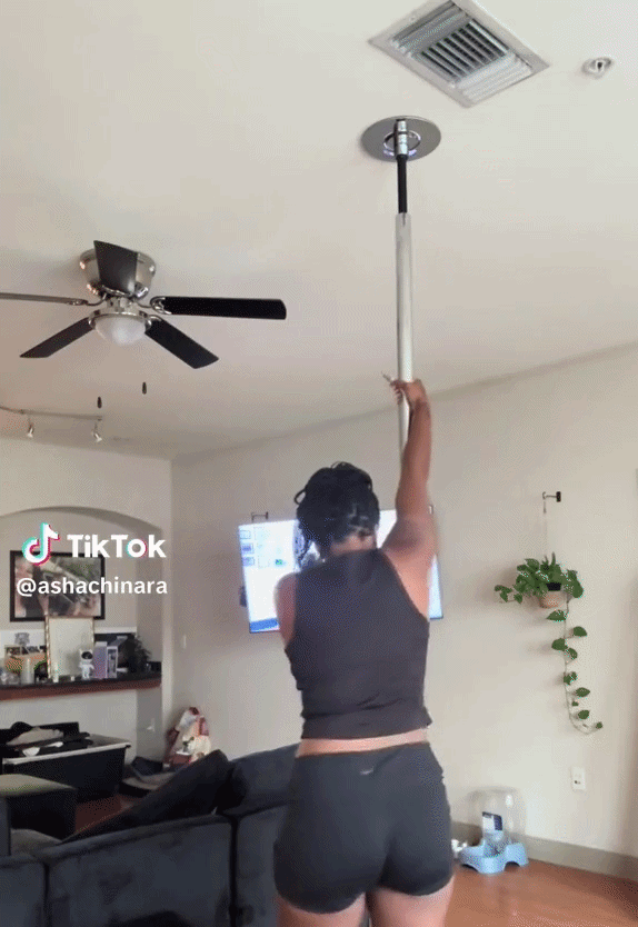 Acidente viral: Dançarina de pole dance aciona sprinklers e inunda apartamento durante treino no Texas