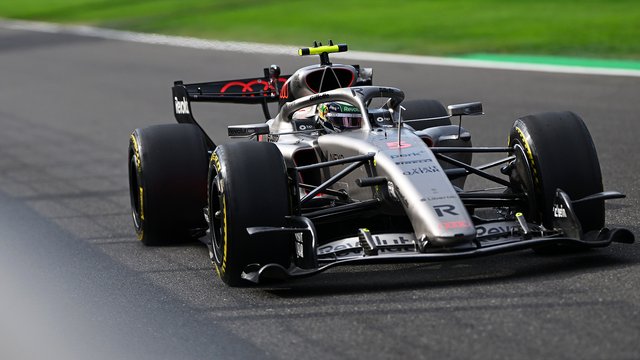 Antonelli garante pole position no GP da Bélgica de F1 2026 e dedica feito ao pai