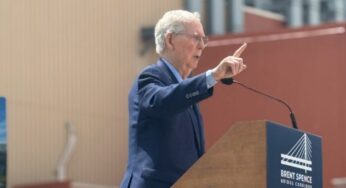 Senador Mitch McConnell: Silêncio do gabinete sobre saúde gera preocupação política
