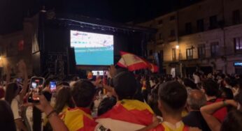 Jovem de 13 anos morre em desabamento de fonte durante festa do título mundial na Espanha