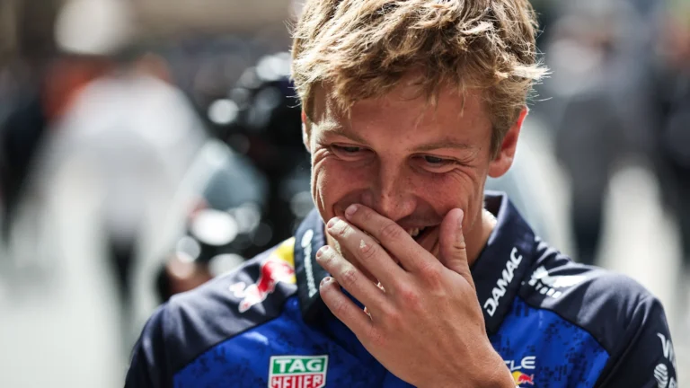 Zandvoort movimenta paddock da Fórmula 1 com extensão de Verstappen e chance surpresa para Lawson