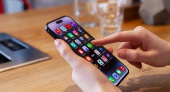 Virar o celular para baixo oferece vantagens inesperadas para seu dia a dia e a vida útil do aparelho