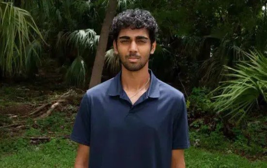 Nathan Thomas, da Flórida (EUA), quebrou oficialmente um recorde de 306 anos e se tornou o professor universitário mais jovem do mundo. — Foto: Reprodução/Guinness World Records