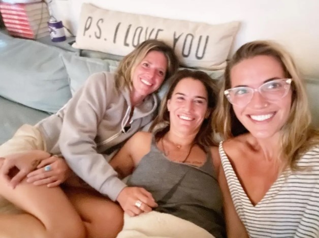 (Da esquerda para a direita) Lauren Galvin, Nicole LePera e Jenna Weakland — Foto: Reprodução/Instagram