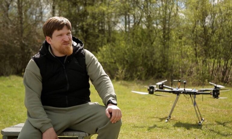 Vladimir Tkachuk, CEO de fabricante de drones para o Exército da Rússia, ficou ferido na explosão de carro — Foto: Reprodução