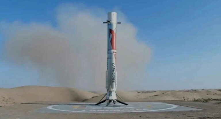 China alcança pouso vertical de foguete Zhuque-3 em terra firme, espelhando modelo da SpaceX