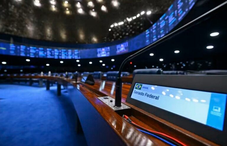 Congresso retoma atividades com calendário apertado e pautas cruciais em compasso de espera até eleições