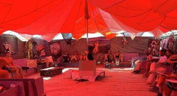 Burning Man: Espaço de Sexualidade Positiva Reabre com Estrutura Reforçada Após Danos por Vendaval