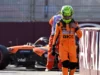 Lando Norris critica pilotos ap&oacute;s colis&atilde;o em Baku: Alguns n&atilde;o deveriam estar na F1