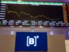 Ibovespa recua com petr&oacute;leo a US$ 100 e turbul&ecirc;ncia pol&iacute;tica interna