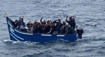 Tragédias em rota migratória: bebê jogado ao mar e estupro coletivo chocam nas Ilhas Canárias