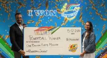 Apostador de Illinois retira fortuna de US$ 1 bilhão da Powerball com bilhete de R$ 10