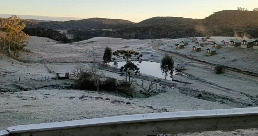 Massa polar provoca neve e marca -3,8°C no Rio Grande do Sul – Mix Vale