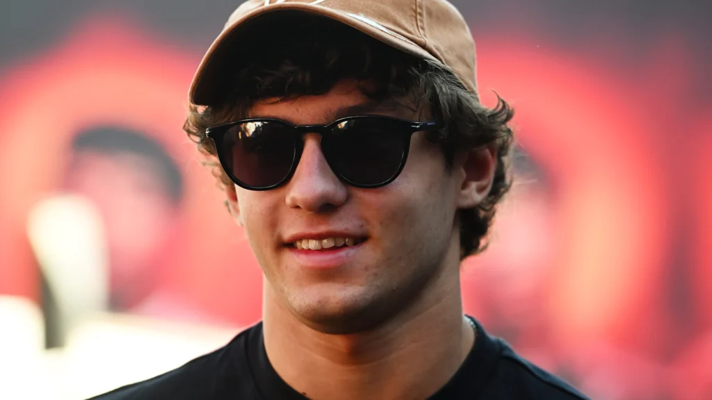 Kimi Antonelli tem chance matem&aacute;tica de ser campe&atilde;o mais jovem da F1 em Austin