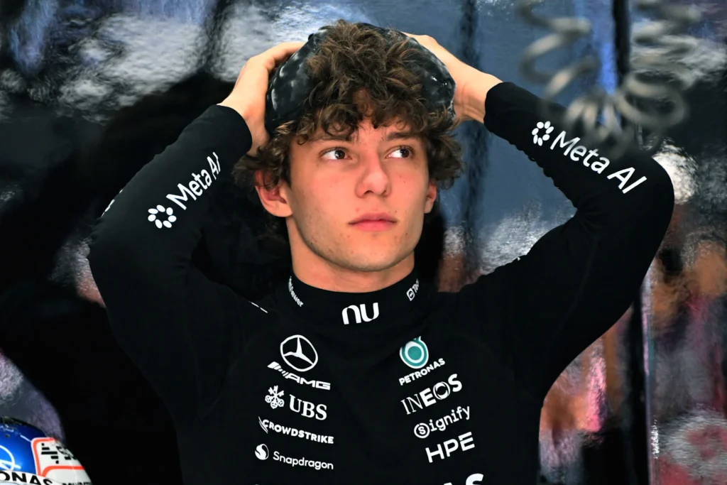 Kimi Antonelli celebra avan&ccedil;os da Mercedes com atualiza&ccedil;&otilde;es no GP dos EUA