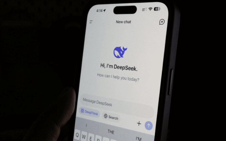 EUA vetam uso de inteligência artificial DeepSeek em agências civis federais por riscos à segurança nacional