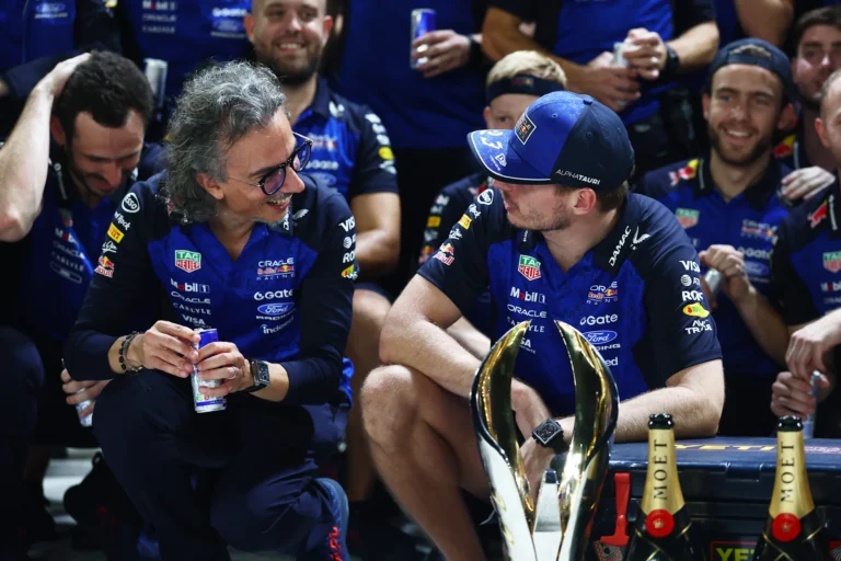 Sensibilidade técnica de Max Verstappen impulsiona recuperação da Red Bull em 2026, diz chefe de equipe