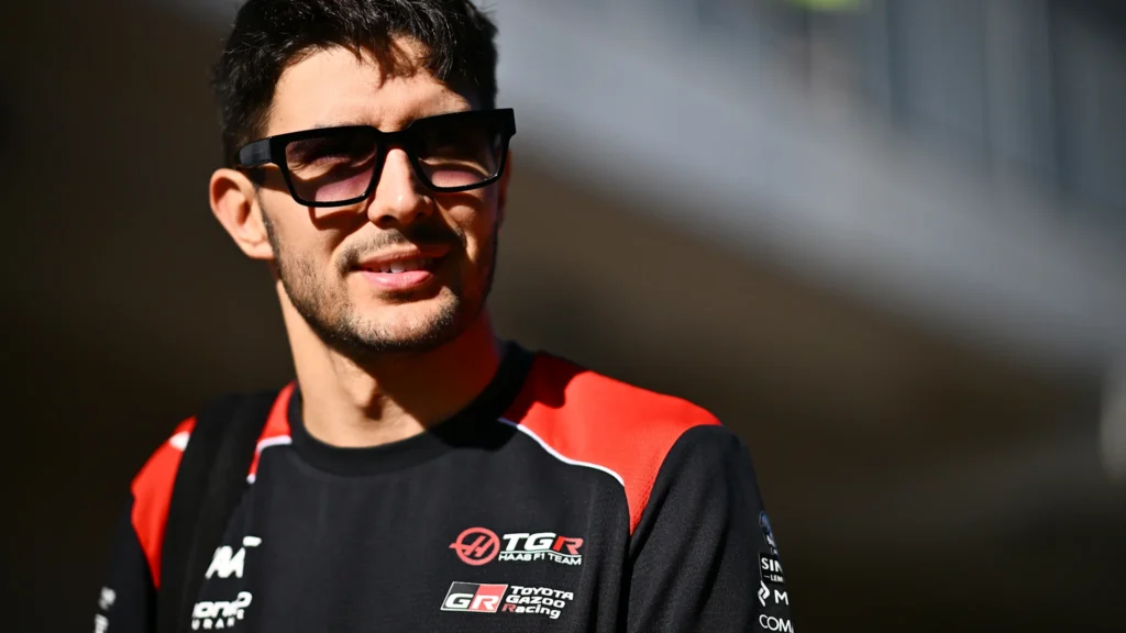 Ocon Reafirma Merecimento na F1 e Comenta Chegada de Camara à Haas para 2027