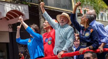 Primeiros resultados do exterior nas Eleições 2026 mostram disputa acirrada entre Lula e Flávio Bolsonaro