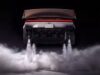 Tesla Roadster com propulsores da SpaceX gera v&iacute;deos de IA e desafios regulat&oacute;rios
